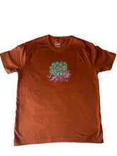Load image into Gallery viewer, Roses Tee (Clay)

