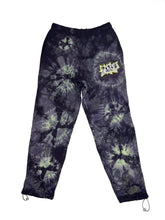 Load image into Gallery viewer, Paril x Knomad Hand Tie-Dyed Pants (Green)
